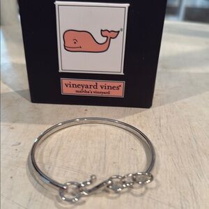 Vineyard Vines Silver Infinity Bracelet